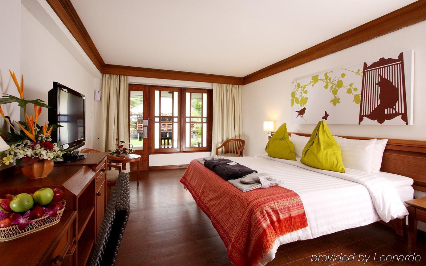 Kamala Beach Inn Phuket 외부 사진