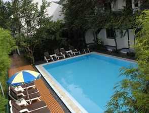 Kamala Beach Inn Phuket 외부 사진